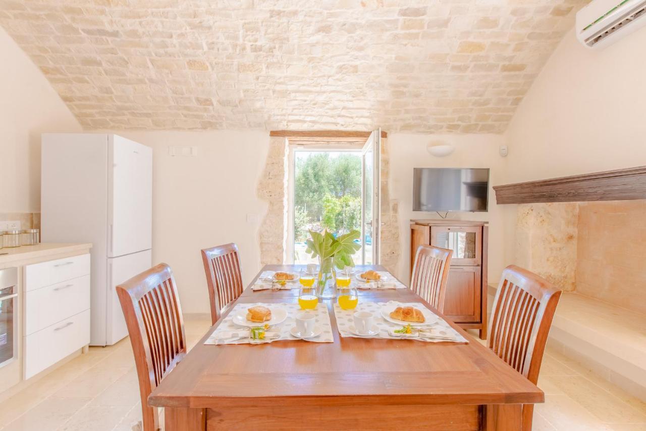 Villa Trullo Zese Con Piscina Privata San Michele Salentino Exterior foto